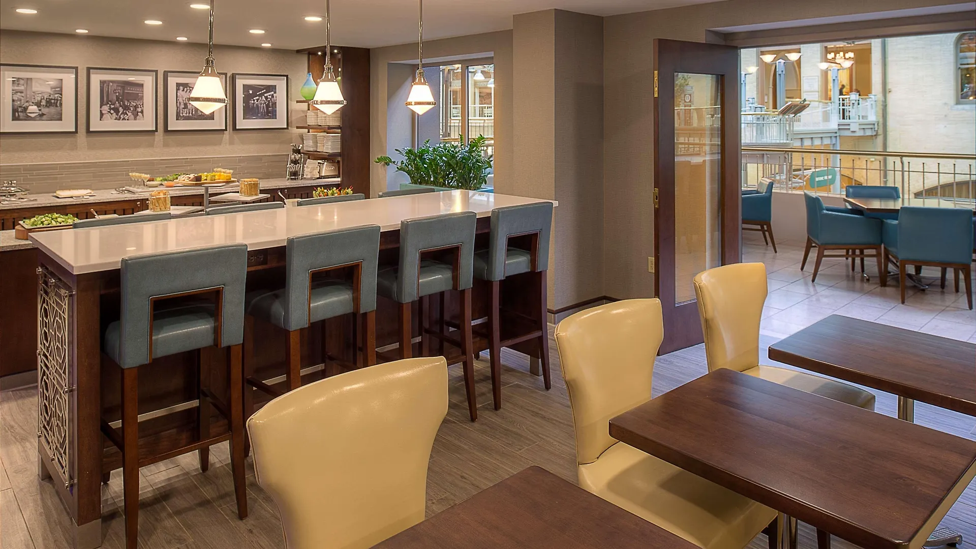 St. Louis Union Station Hotel, Curio Collection By Hilton