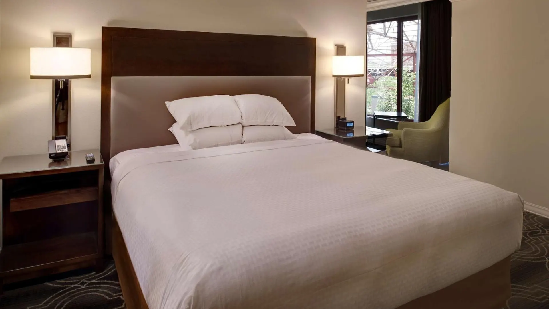 St. Louis Union Station Hotel, Curio Collection By Hilton Saint Louis