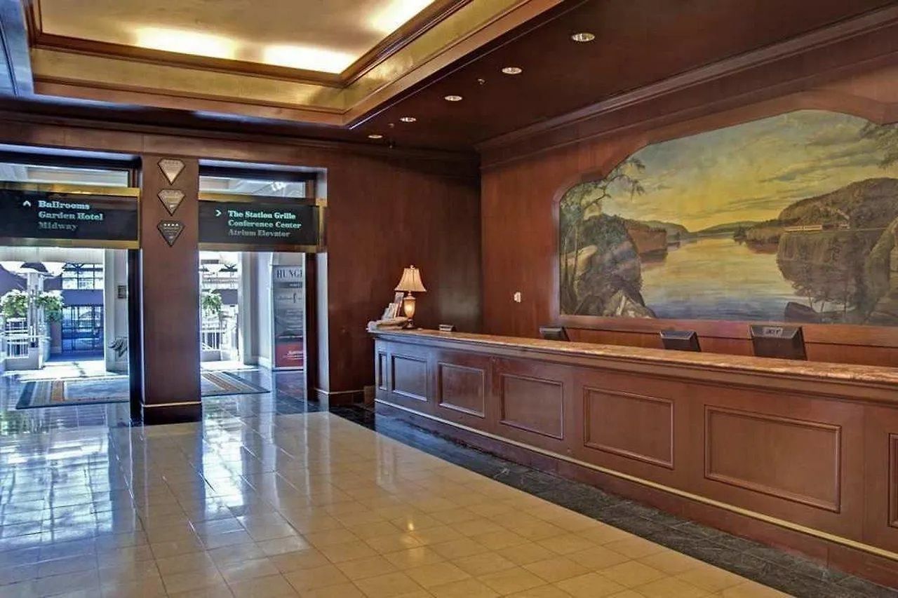 Ξενοδοχείο St. Louis Union Station Hotel, Curio Collection By Hilton