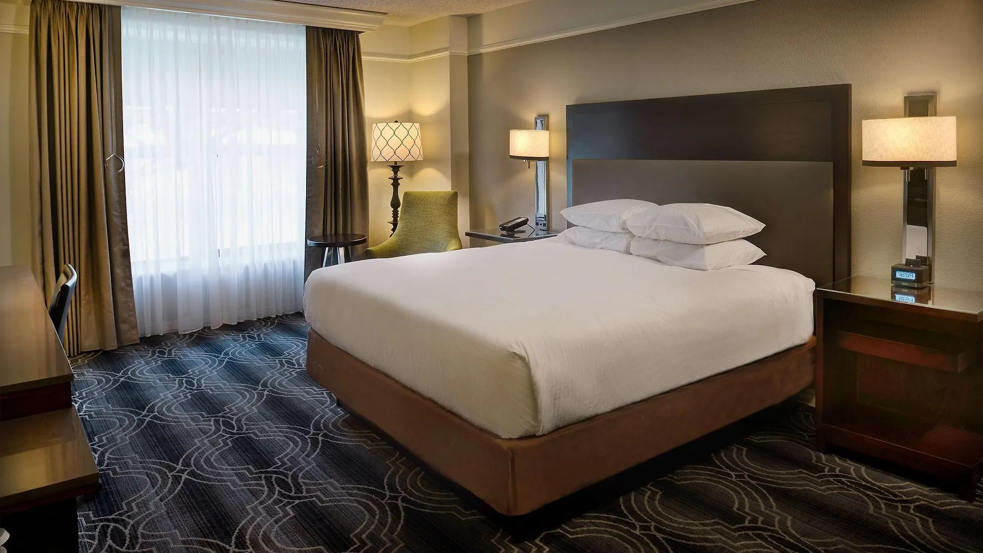 Отель St. Louis Union Station Hotel, Curio Collection By Hilton